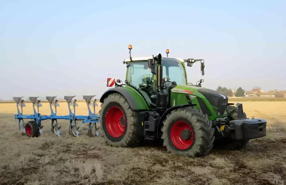 Semis agricole à Saint-Benoît-sur-Seine